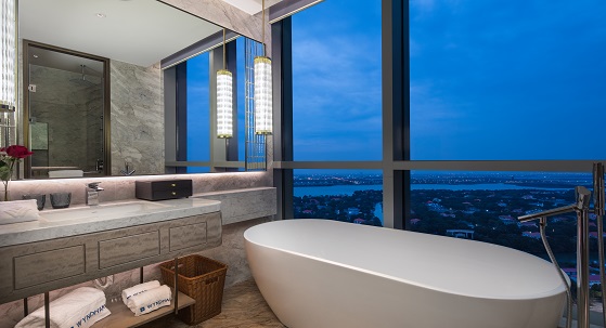 Executive King Room-Bathroom